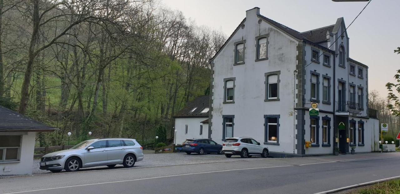 Hotel Bergische Schweiz Фельберт Екстер'єр фото